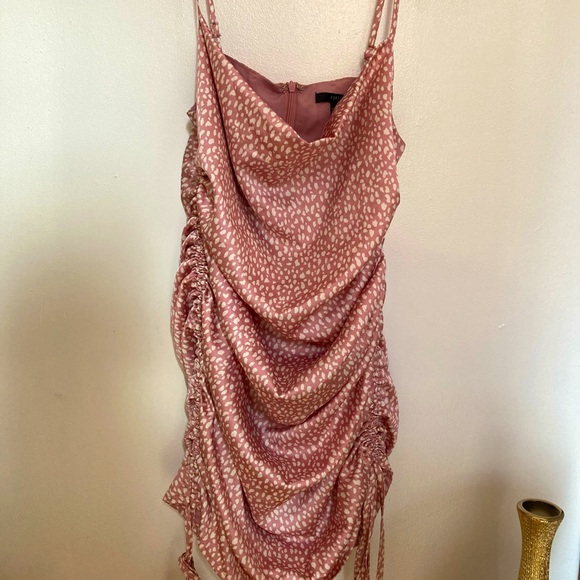Forever 21 Dresses & Skirts - Pink Forever 21 Dress